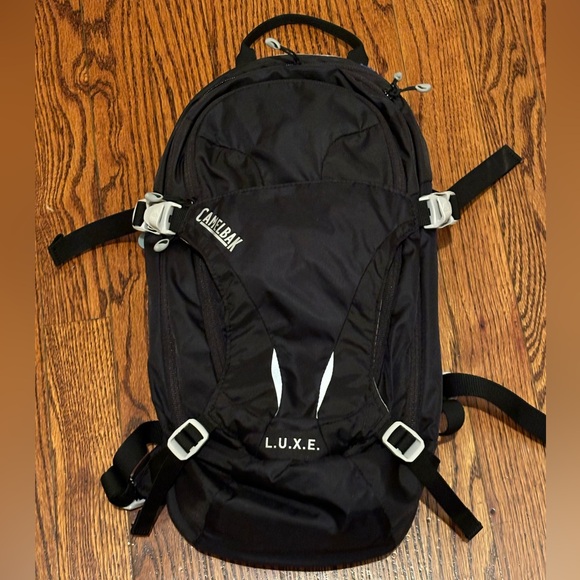 CamelBak Luxe - Picture 1 of 4